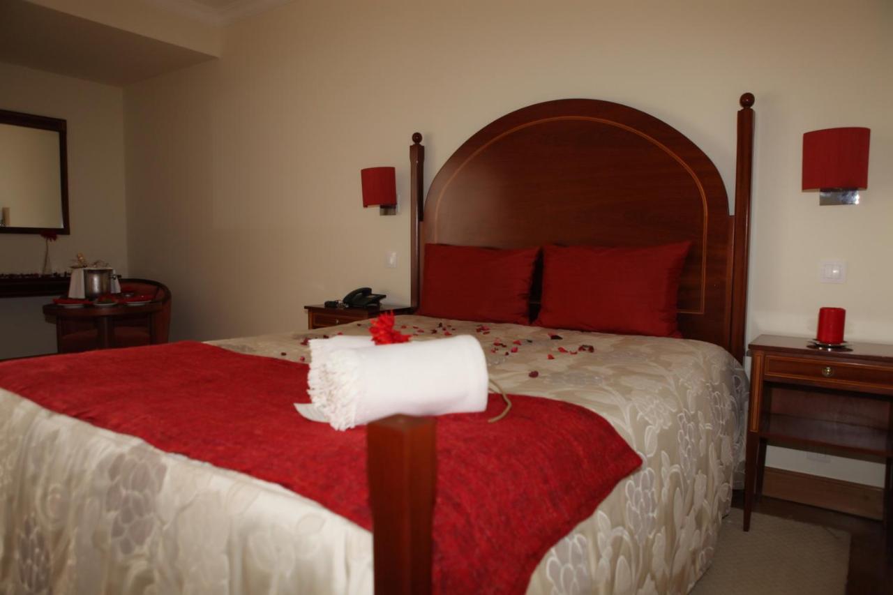 Hotel Segredos De Vale Manso Martinchel Bagian luar foto