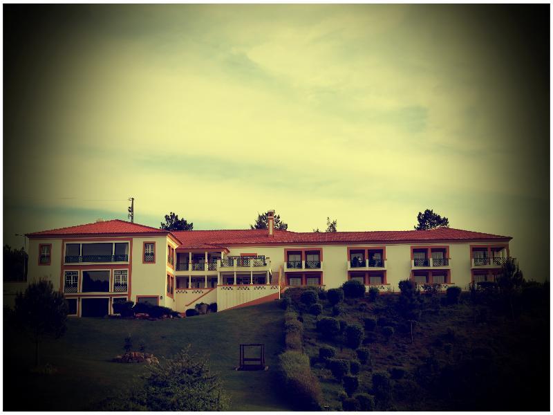 Hotel Segredos De Vale Manso Martinchel Bagian luar foto